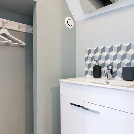 Hypercentre - Superb Cosy Duplex Parking Appartement